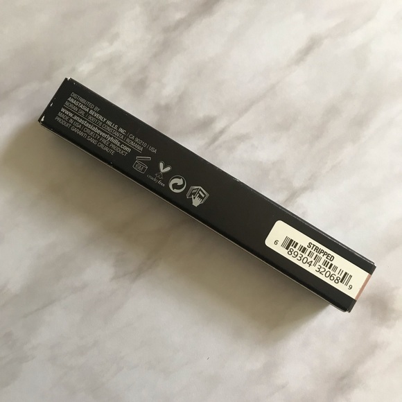 Anastasia Beverly Hills Makeup Lipstick Stripped - Picture 8 of 8